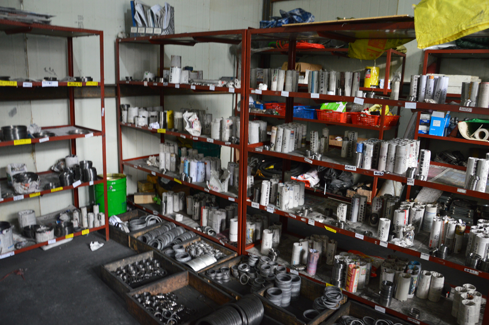 生產(chǎn)設(shè)備